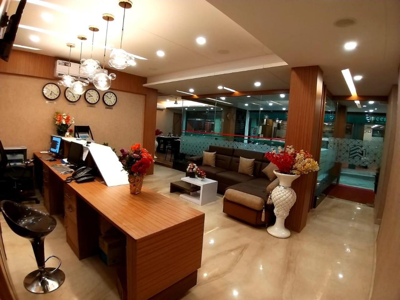 Grand Elegant Hotell Chennai Eksteriør bilde